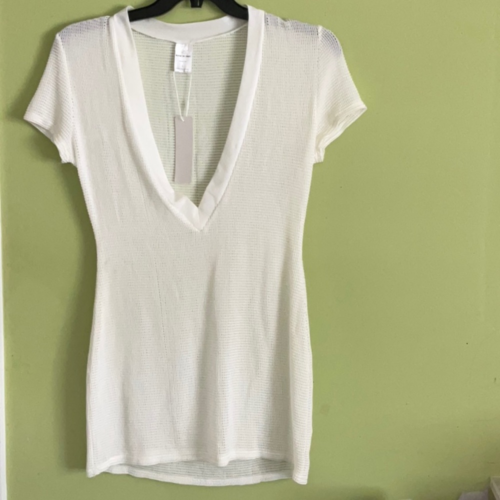 White V-Neck Short Sleeve Top L
